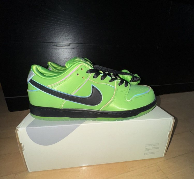 Nike Sb Dunk Low Pro Qs The Powerpuff Girls Buttercup