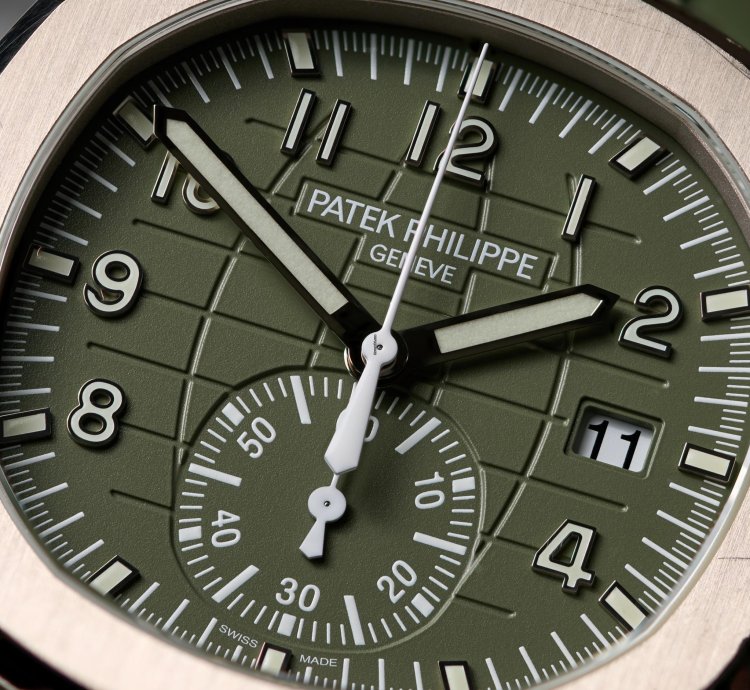 Patek Philippe Aquanaut Khaki Chronograph Unpolished