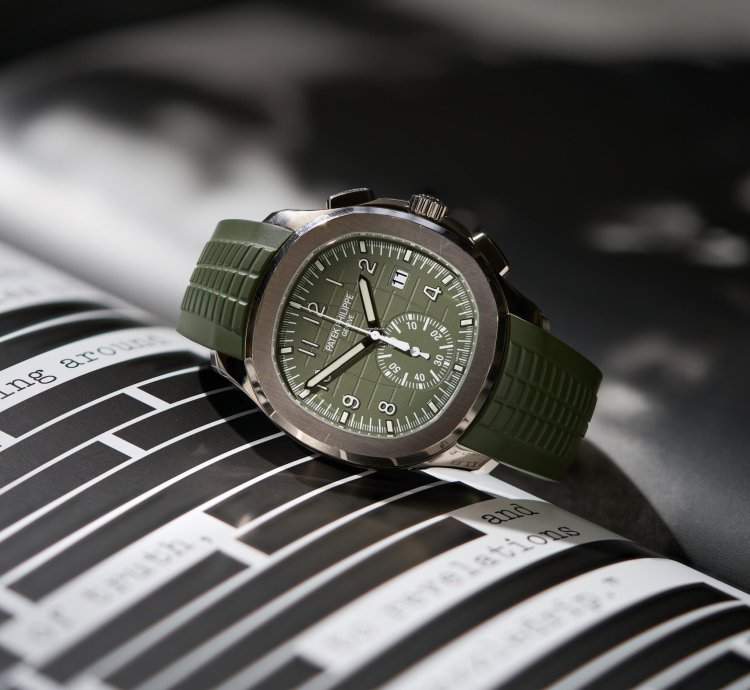 Patek Philippe Aquanaut Khaki Chronograph Unpolished