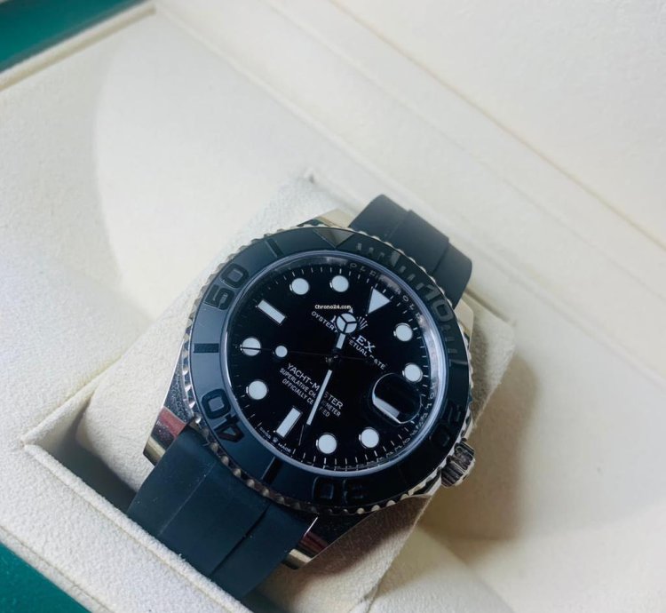 Rolex Yacht-master 42 2021 White Gold Yacht-master 42 Oysterflex Excellent Condition Box Papers 226659