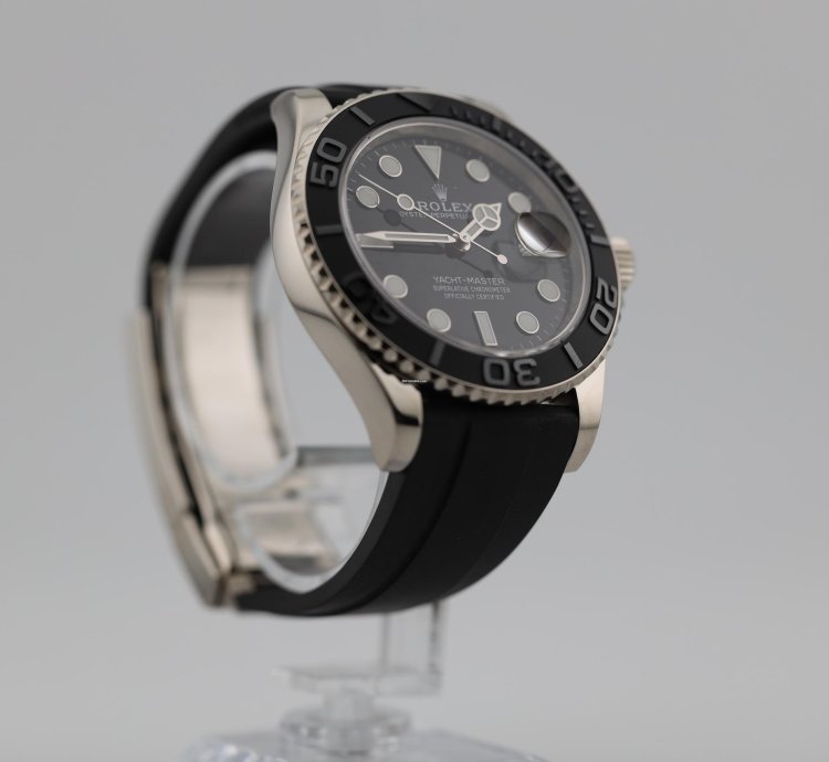 Rolex Yacht-master 42 2021 Yacht Master 42 White Gold Oysterflex 226659
