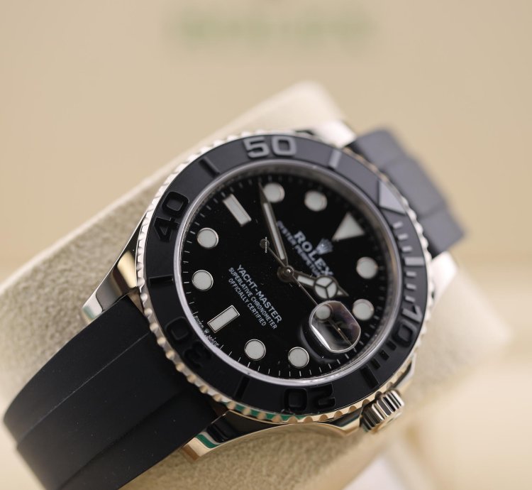 Rolex Yacht-master 42 2021 Yacht Master 42 White Gold Oysterflex 226659