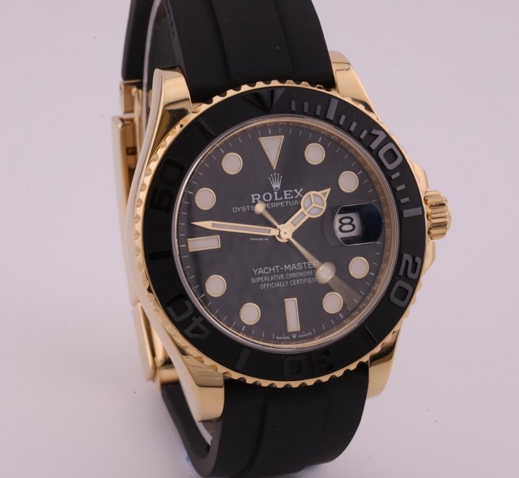 Rolex Yacht-master 42 2022 18kt Yellow Gold Yacht Master 42 Oyster Flex 226658