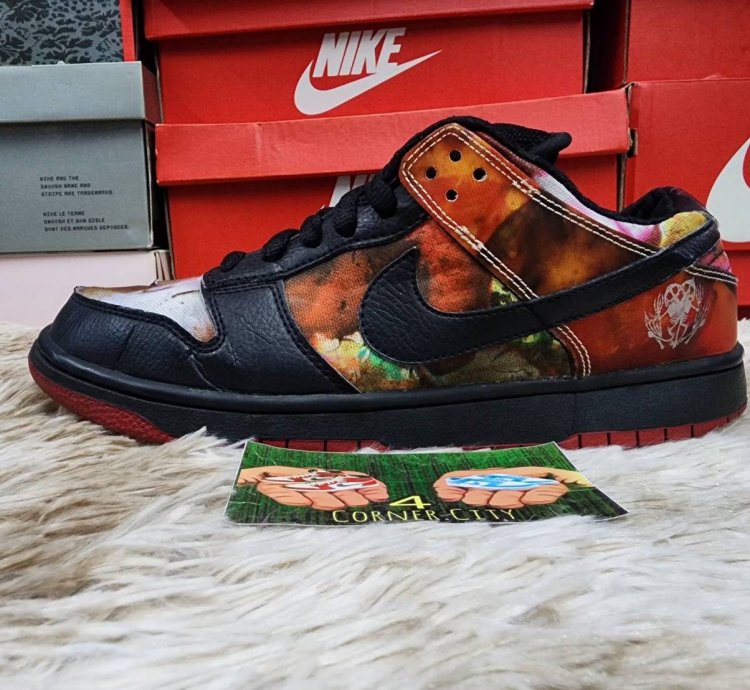 Nike Sb Dunk Low Pushead