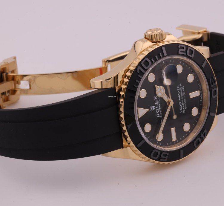 Rolex Yacht-master 42 2022 18kt Yellow Gold Yacht Master 42 Oyster Flex 226658