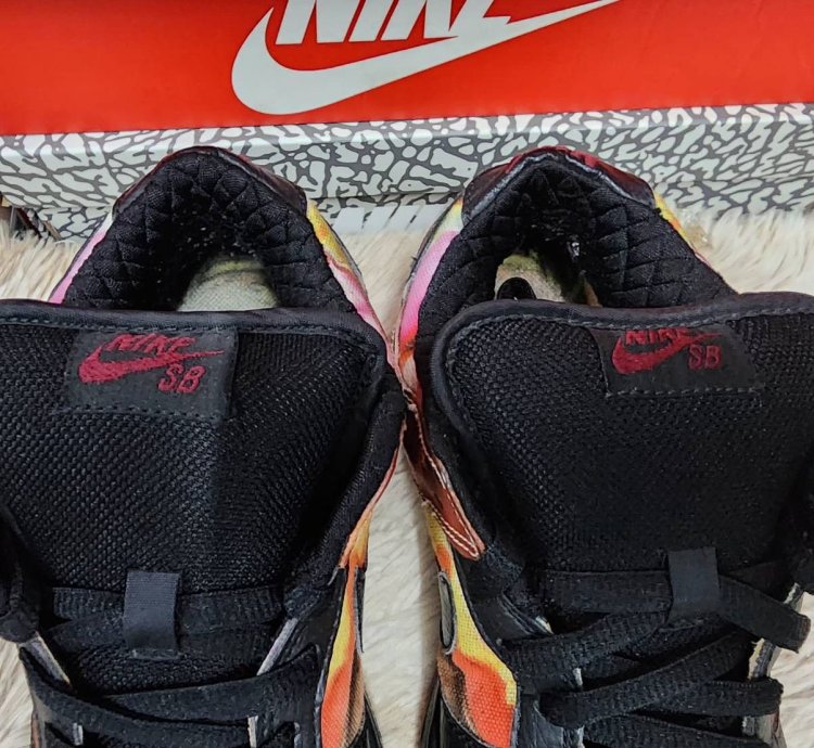 Nike Sb Dunk Low Pushead