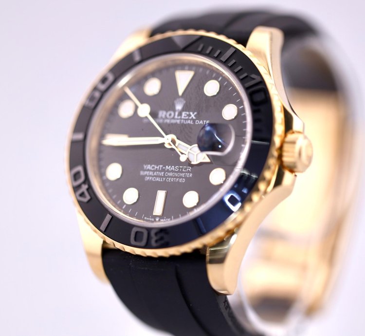 Rolex Yacht-master 42 2022 Yacht Master 42 Yellow Gold Oysterflex 226658