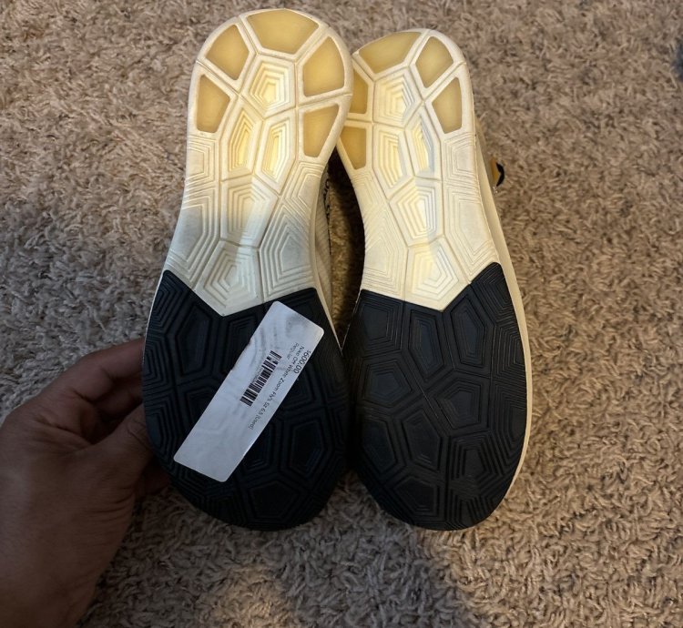 The 10 Off White Zoom Fly