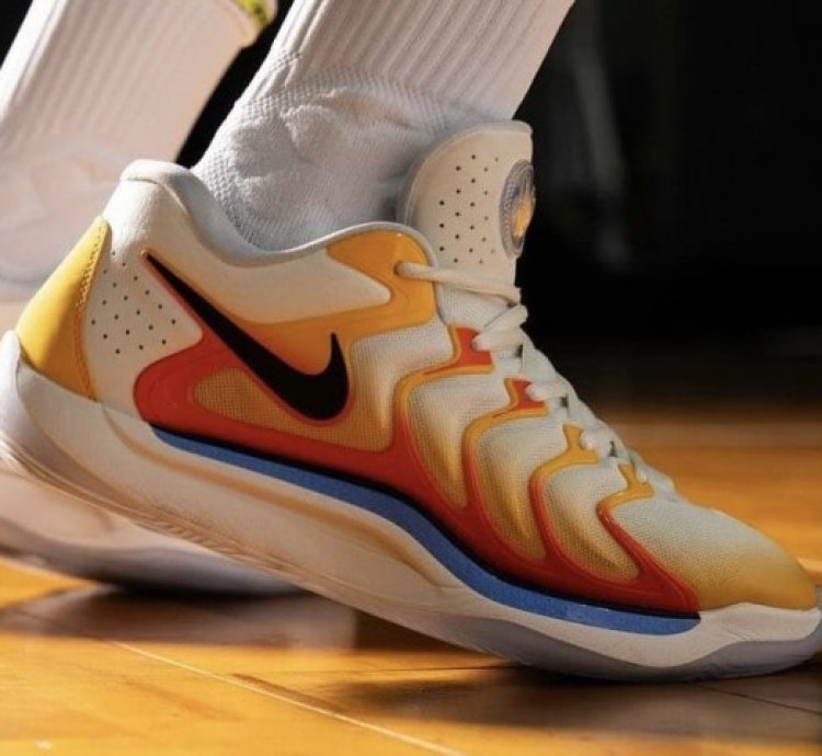 Nik E Kd17 Sunrise Basketball Sneakers