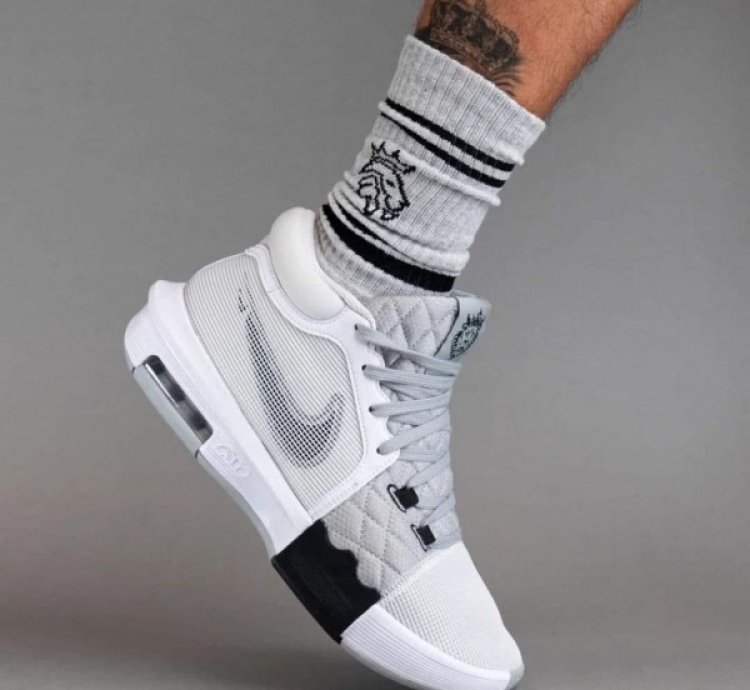 Nik E Lebron Witness 8 White Silver Basketball Sneakers