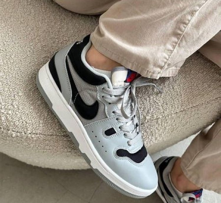 Nik E Mac Attack Gs Sp Light Smoke Grey Sneakers