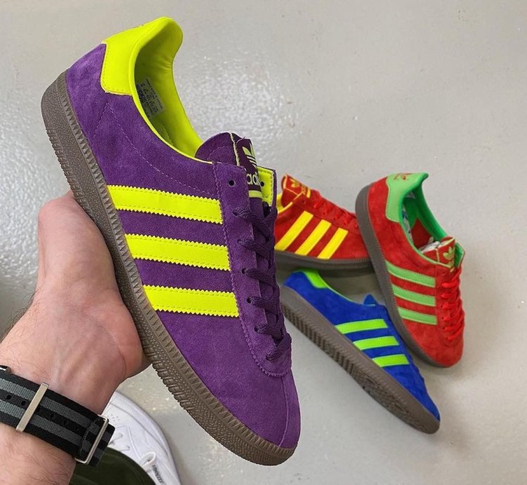 The Size Adidas Athen Made In Japan