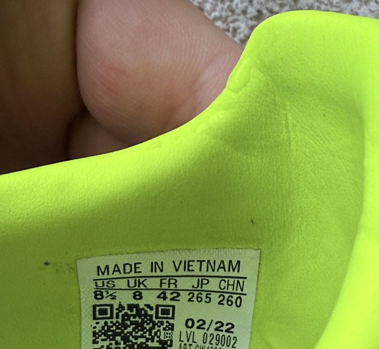 The Size Adidas Athen Made In Japan