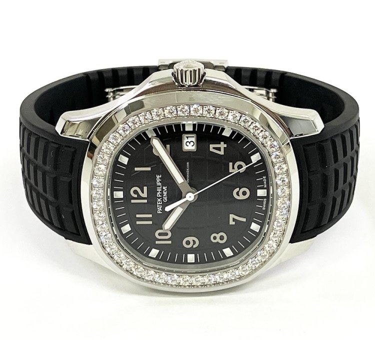 Patek Philippe Aquanaut Luce Stainless Steel Black Arabic Dial 5267 200a-001