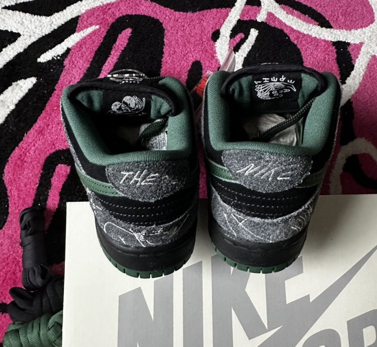 There Nike Sb Dunk Low