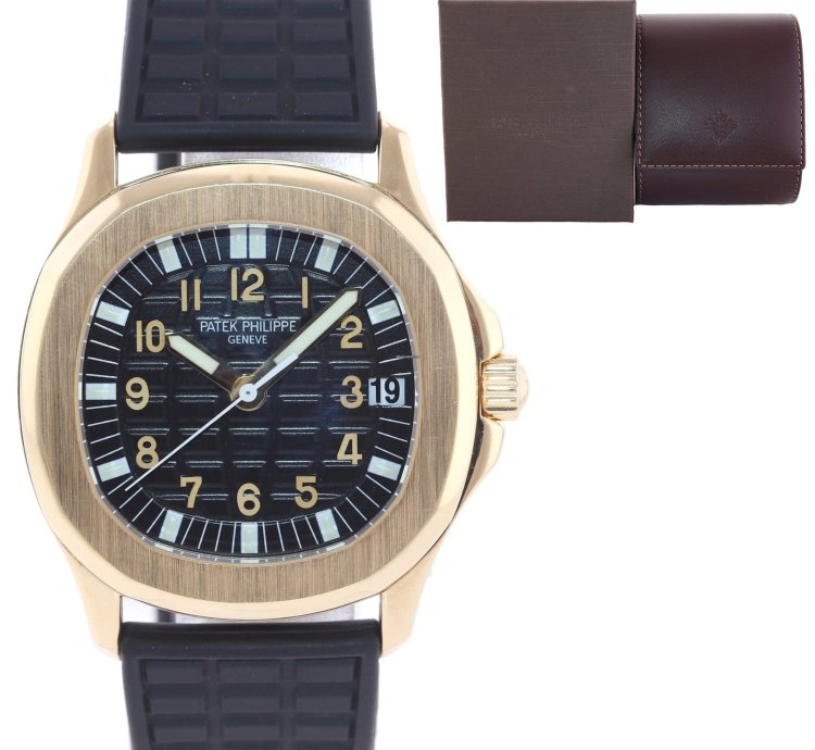 Patek Philippe Aquanaut Mint 5066j Aquanaut Black Rubber 5066j Yellow Gold 36mm Watch