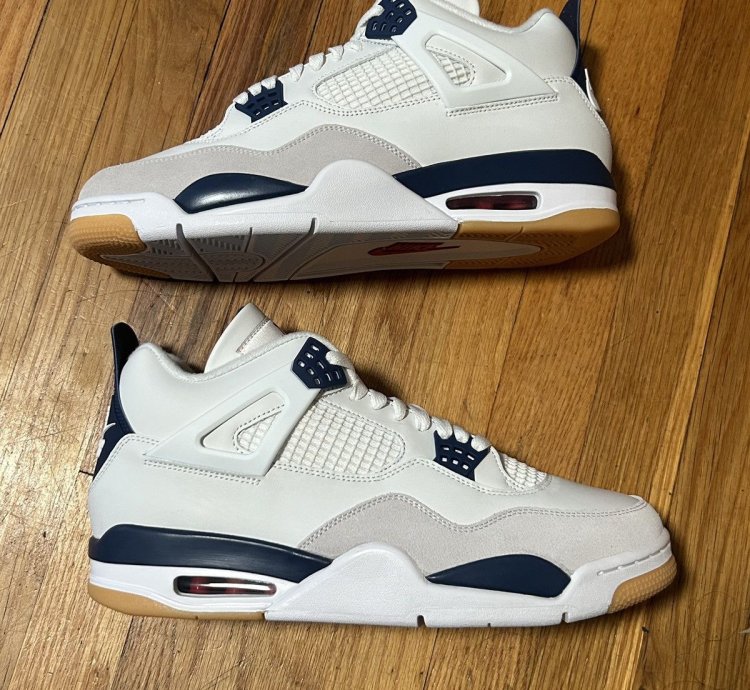 Nike Sb Jordan 4 Navy