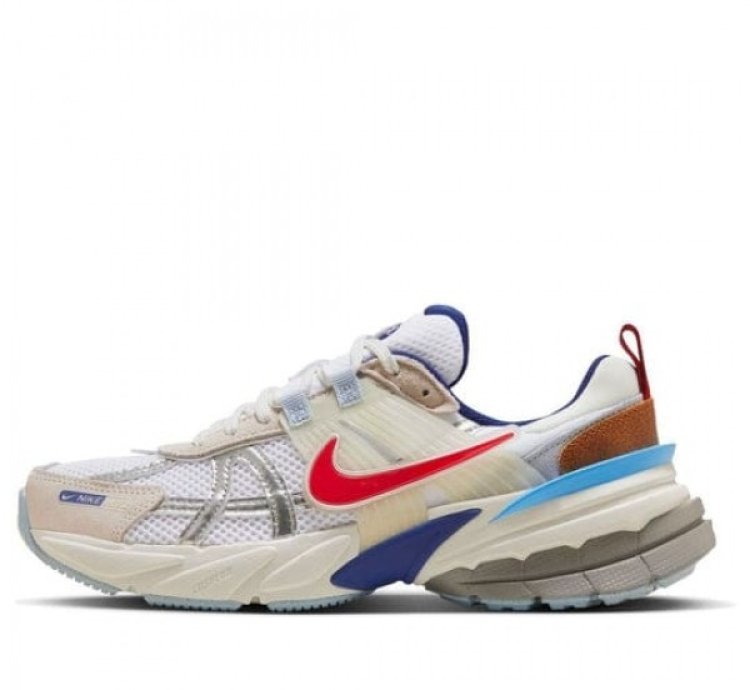 Nik E V2k Run Metallic Silver Gym Red Running Shoes