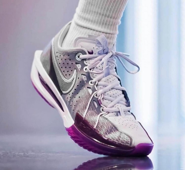 Nik E Zoom Gt Cut 3 Be True Purple Running Shoes