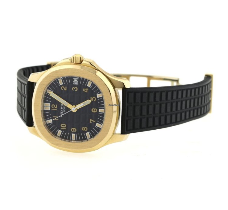 Patek Philippe Aquanaut Ref 5065 Yellow Gold 2 Straps Black