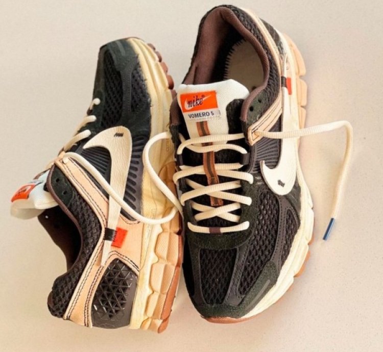 Nik E Zoom Vomero 5 The Ten Running Shoes