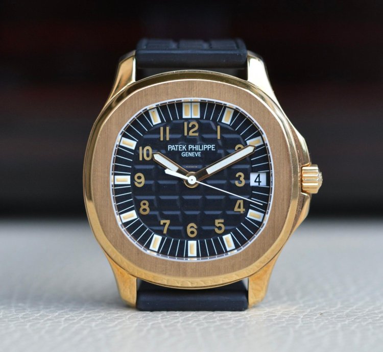Patek Philippe Aquanaut Ref 5065j In Gelbgold Mit Box Und Papieren