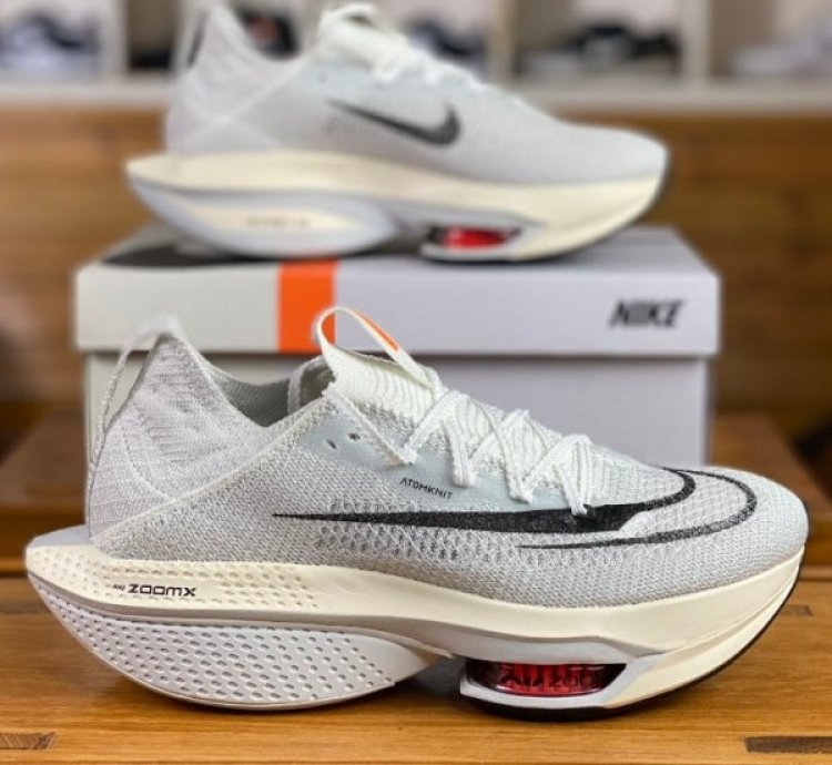 Nik E Zoomx Alphafly Next 2 Prototype Running Shoes