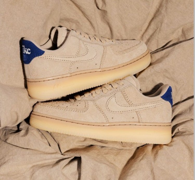 Nike Air Force 1 07 Lx Grain Sneakers