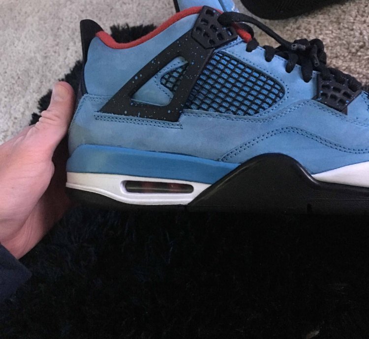 Travis Scott Air Jordan 4 Retro Cactus Jack