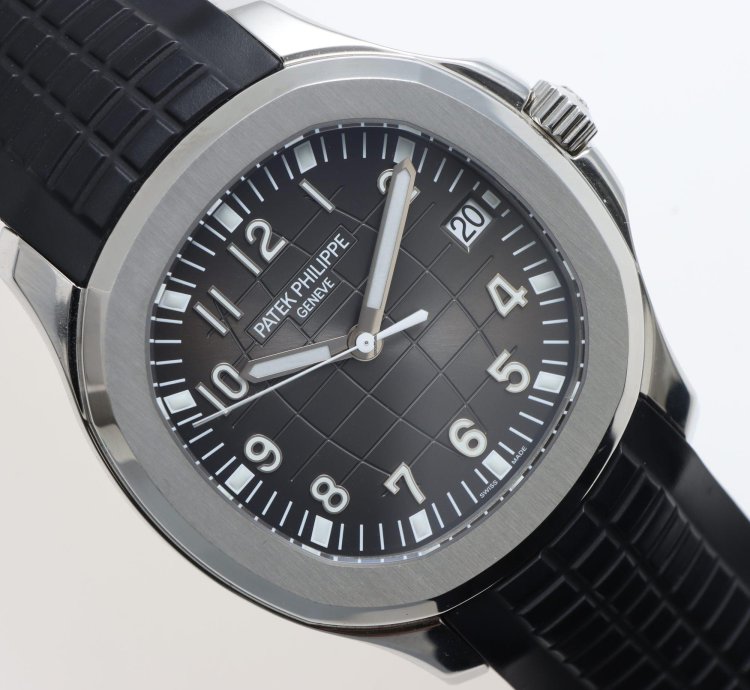 Patek Philippe Aquanaut Ref 5167a-001 Full Set Excellent Conditions Year 2020