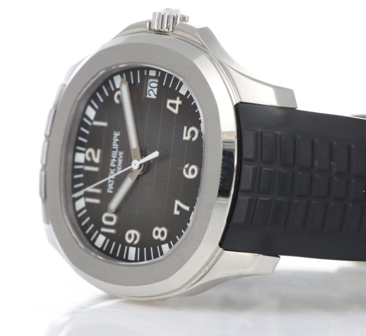 Patek Philippe Aquanaut Ref 5167a-001 Full Set Excellent Conditions Year 2020