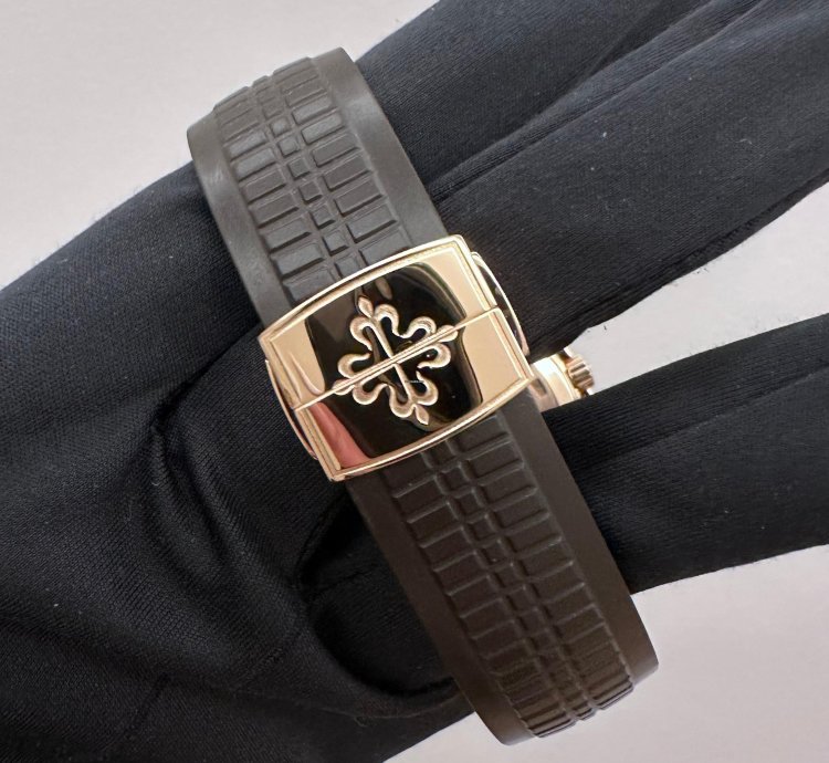 Patek Philippe Aquanaut Ref 5167r-001