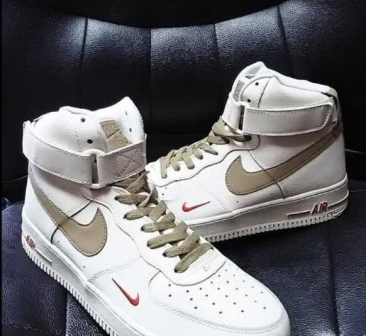 Nike Air Force 1 High Beige Brown Snearkers