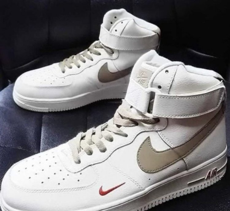 Nike Air Force 1 High Beige Brown Snearkers