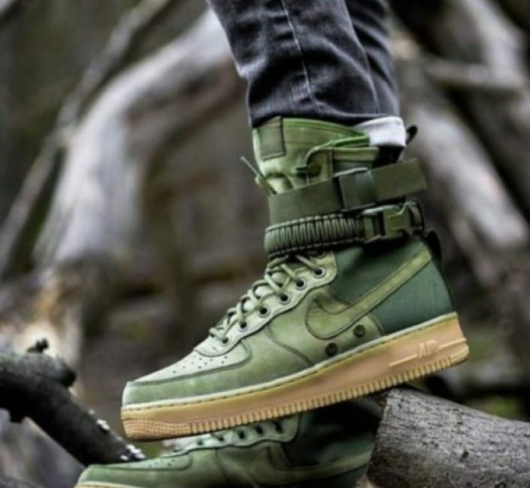 Nike Air Force 1 High Sfl Green Sneakers