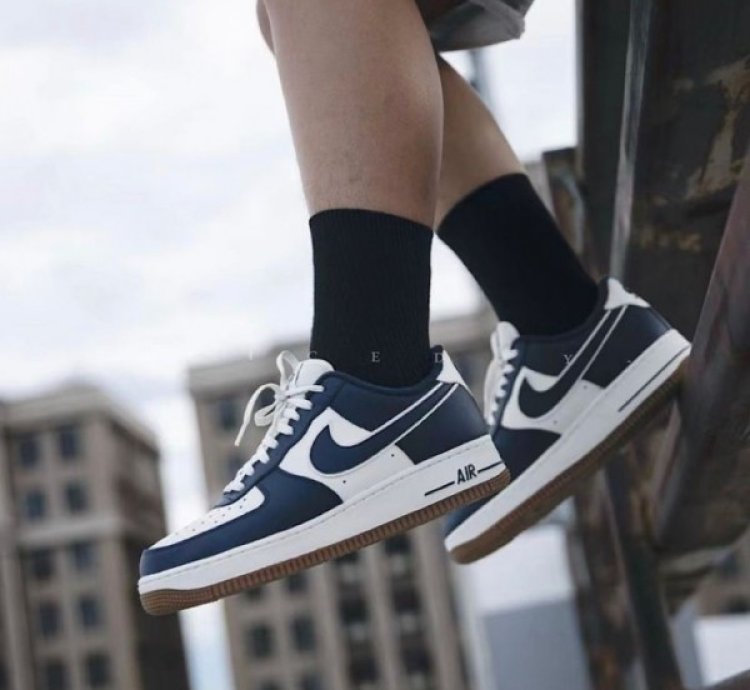 Nike Air Force 1 Low College Pack Nevy Blue Sneakers
