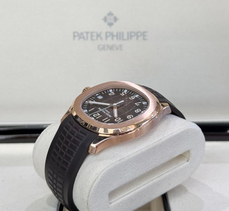 Patek Philippe Aquanaut Rose Gold Brown Dial 2022