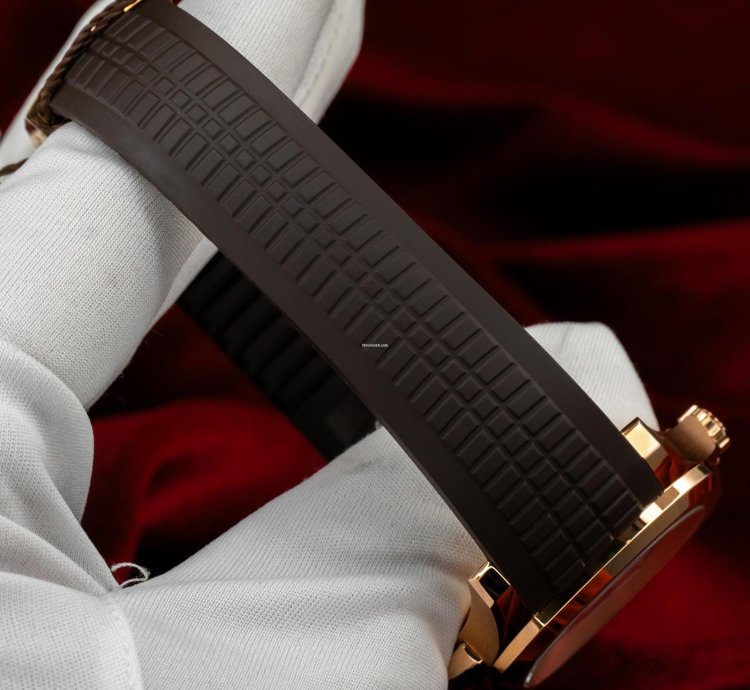 Patek Philippe Aquanaut Rose Gold Brown Dial 5164r Complete Set
