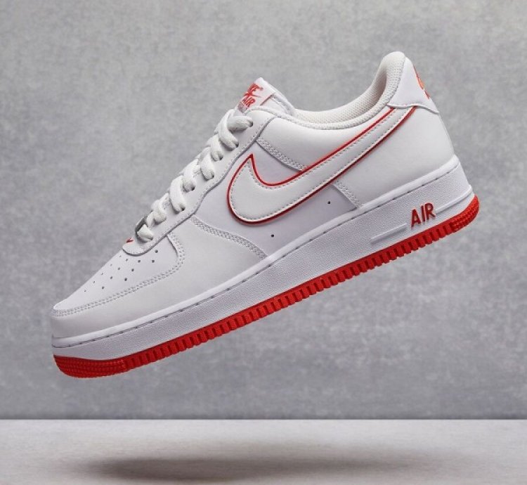 Nike Air Force 1 Low White Red Sneakers