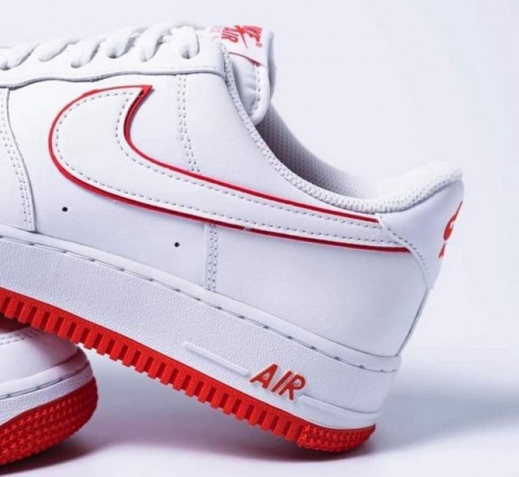 Nike Air Force 1 Low White Red Sneakers