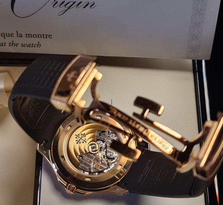 Patek Philippe Aquanaut Rose Gold Full Set In