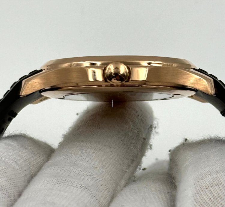Patek Philippe Aquanaut Rose Gold Rubber Strap 5167r Box Papers 2020