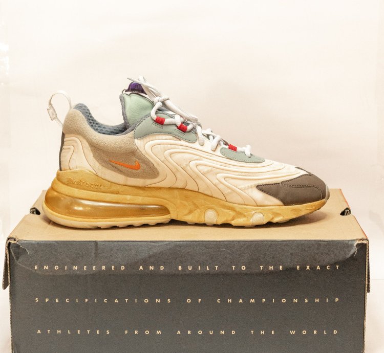 Travis Scott Airmax 270
