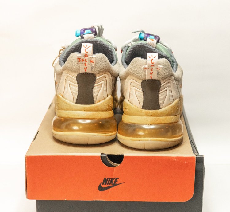 Travis Scott Airmax 270