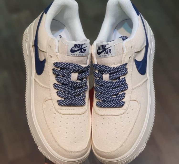 Nike Air Force 1 Stussy Beige Sneakers