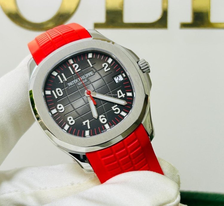 Patek Philippe Aquanaut Singapore Limited Edition Aquanaut