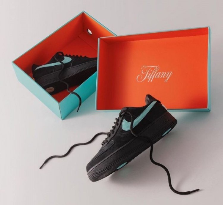 Nike Air Force 1 Tiffany Sneakers Semi Ua