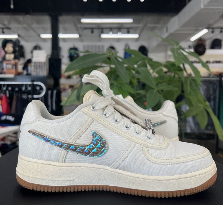 Nike Travis Scott Air Force 1 Sail