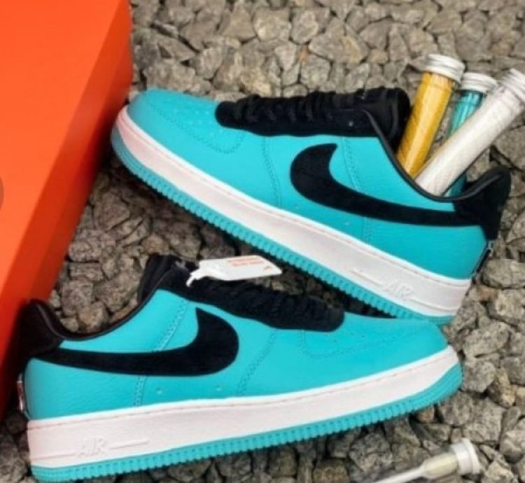 Nike Air Force 1 X Tiffany Sneakers Semi Ua