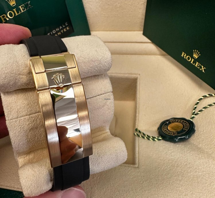 Rolex Yacht-master 42 42mm 226658 Yellow Gold Oysterflex Black Dial Unworn Complete 2024